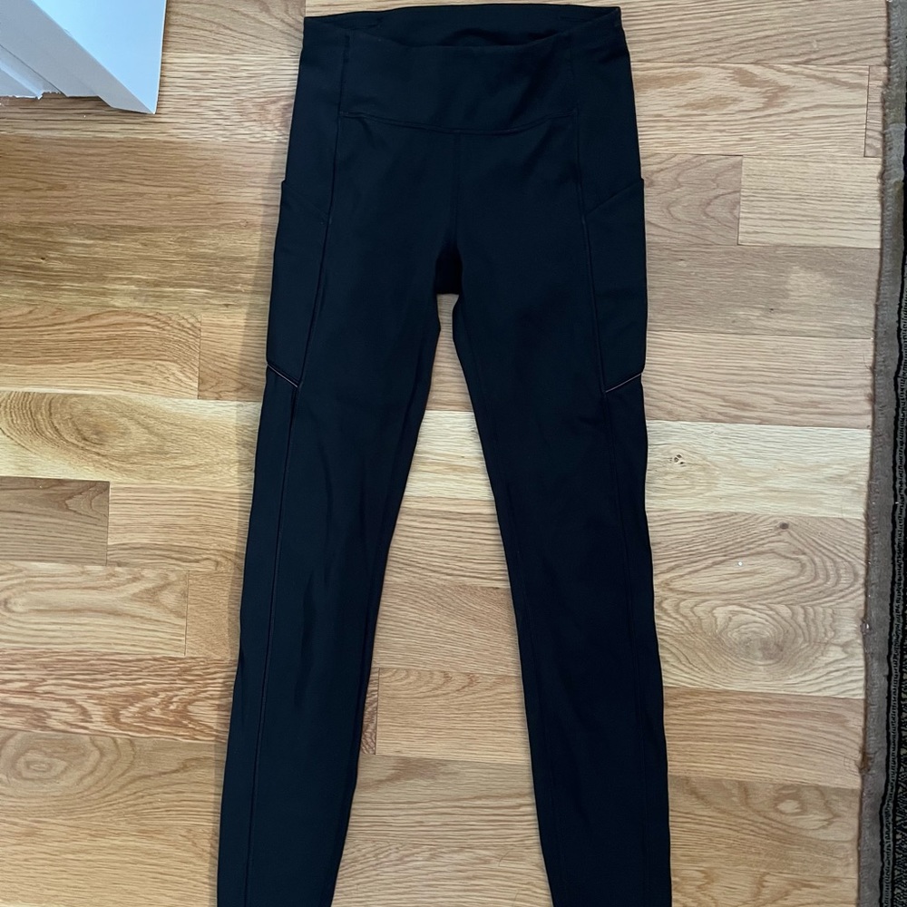 Lulu Lemon Black Leggings Size 00